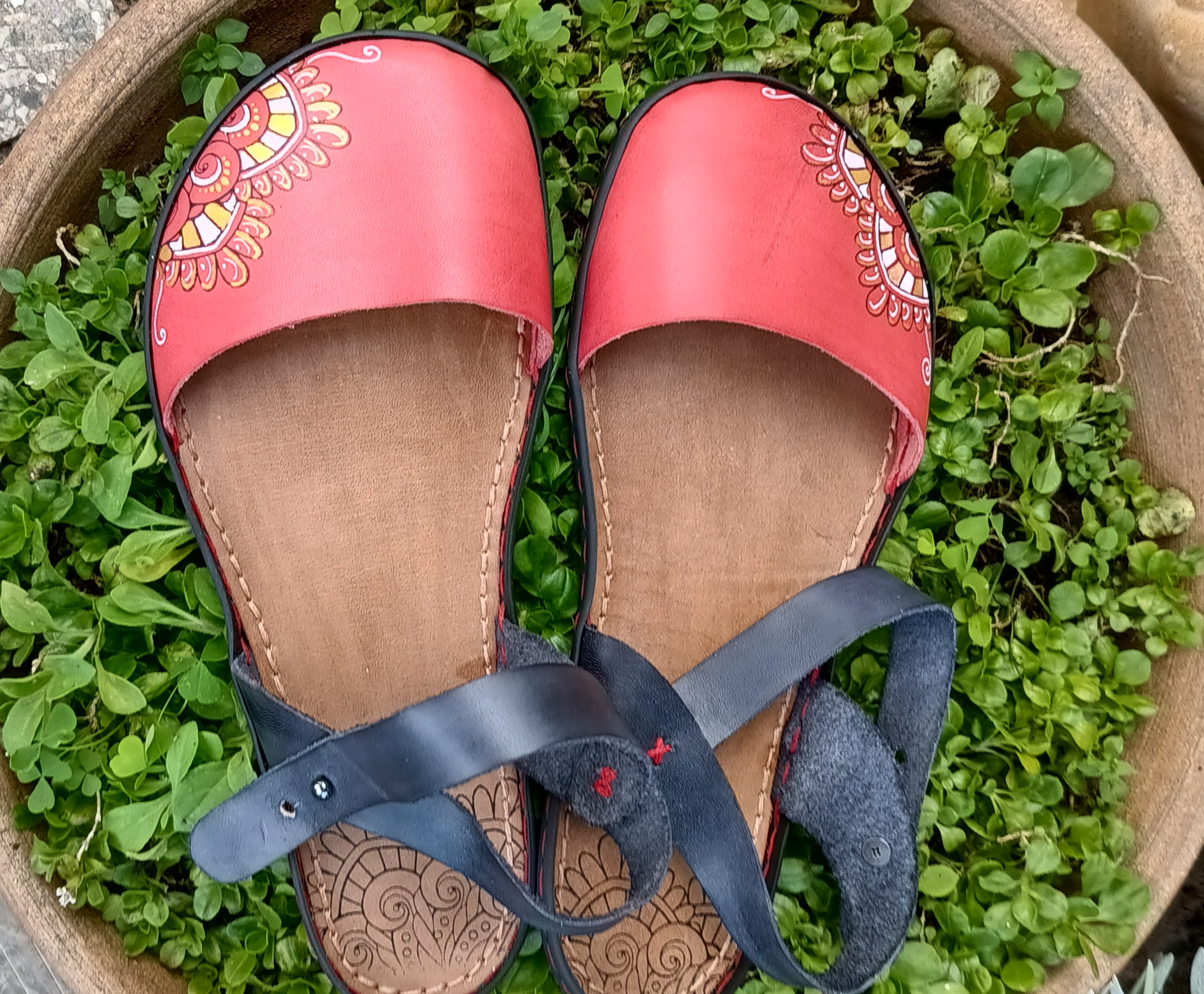 Barefoot Slnečná Červeň-na objednávku