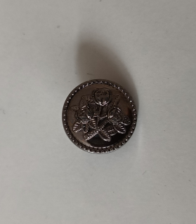 Kovové gombíky-vzor kvet 1,8cm čierny lak